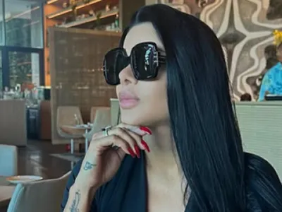 Va deveni mamă și bunică în același timp și trăiește o adevărată dramă