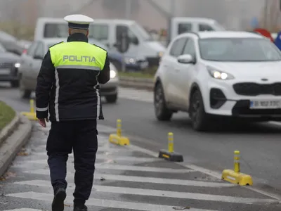 Butonul din mașină pe care șoferii sunt obligați să îl folosească. Situațiile prevăzute de Codul rutier