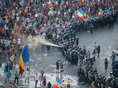 Jandarmeriada PSD contra românilor. Sursa foto: Inquam Photos - Adriana Neagoe