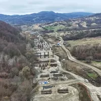 Cum arată autostrada Curtea de Argeș-Tigveni cu un tunel de 1.300 m prin munte. Gata în 2026? - Foto: captură video