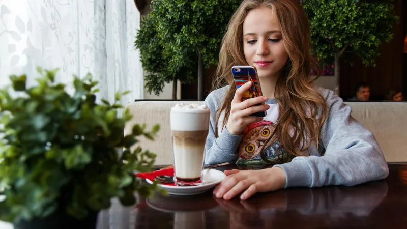 De ce nu e sănătos să bei o cană de cafea imediat după trezi? La ce oră trebuie să bei prima ceașcă? - Foro: Pexels/