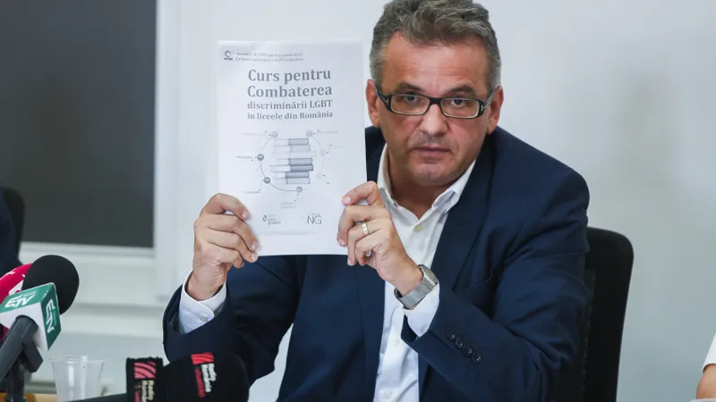 Mihai Gheorghiu, președintele CpF, acuză reprimarea ideologică. FOTO: Inquam Photos - Alberto Grosescu