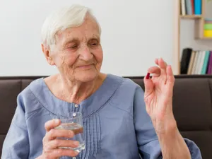 Știrea că se vor plăti asigurări de sănătate la toate pensie a panicat pensionarii. Ce e adevărat? - Foto: Freepik