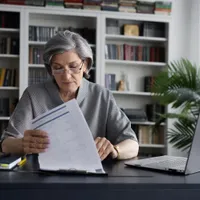 Anunț de la Casa de Pensie. Pensionarii trebuie să se prezinte la ghișee până la finalul lunii Foto: Freepik (fotografie cu caracter ilustrativ)