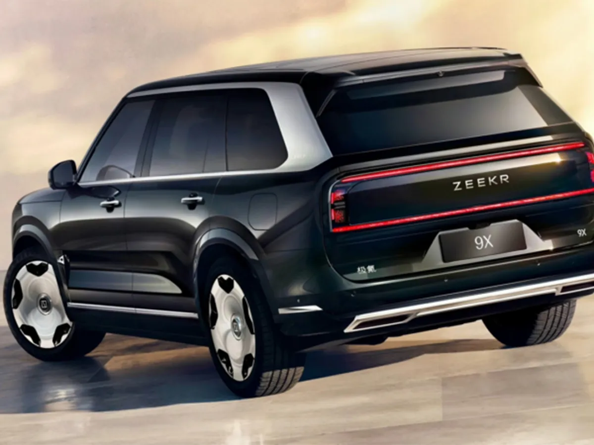 Uită de BMW, Mercedes, Audi! Un SUV electric de lux chinezesc se vrea Bentley la 68.000 $ - Foto: Zeekr