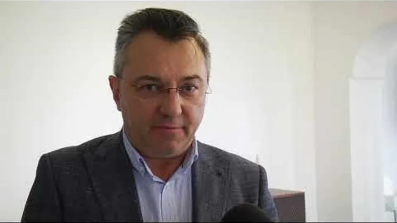 Feliciu Paraschiv captură Youtube