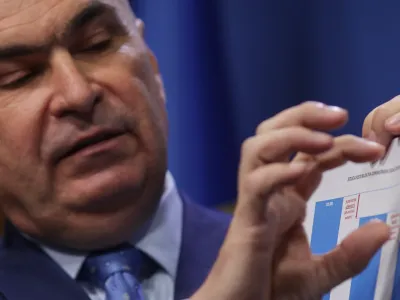 Ilie Bolojan: Peste 98% dintre profesori sunt acum titulari - Foto: INQUAM PHOTOS/Octav Ganea