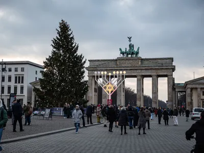 Poarta Brandenburg din Berlin Foto: profimediaimages.ro