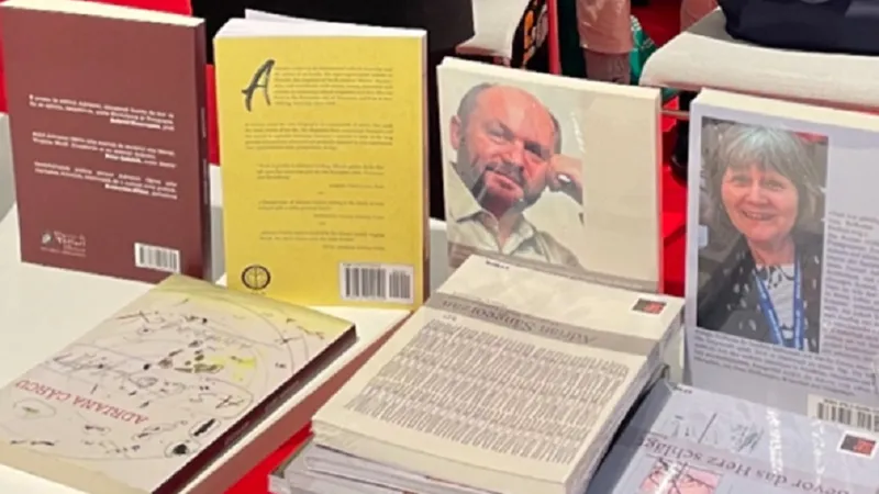 Dr. Adrian Sângeorzan, remarcat la Târgul de carte de la Frankfurt cu volumul "Lume mascată" Foto: NWR