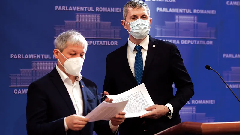Dacian Cioloș și Dan Barna - Foto: INQUAM PHOTOS/ George Călin