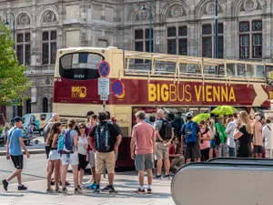 Schimbări din iunie pentru românii din Austria. Unele taxe cresc cu 48%. Ce se întâmplă cu salariile - Foto: Profimedia images (rol ilustrativ)