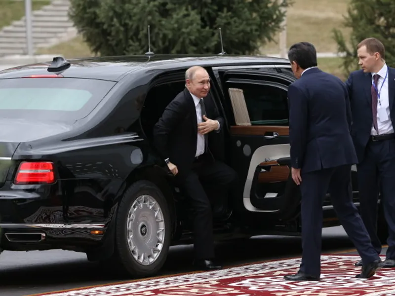 Kortezh Aurus Senat, super-limuzina rusească lansată de Putin. /Foto: stirileprotv.ro