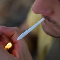 Un proiect de lege al PSD ar putea aduce testări antidrog în școli. Refuzul duce la dosar penal - FOTO: Profimedia