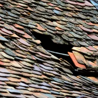 Cum a rămas o româncă fără 600.000 euro după ce a vrut să repare acoperișul. Polițiștii sunt pe fir - Foto: Profimedia Images (imagine cu rol ilustrativ)