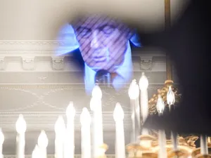 Președintele SUA, Donald Trump, participă la un prânz, la Casa Albă - Foto: Profimedia Images