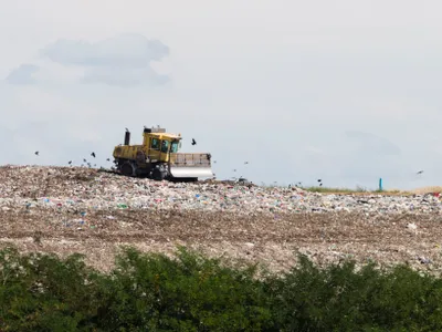 Fosta Rosal refuză să ofere garanții bancare pentru depozitarea deșeurilor - Foto: INQUAM PHOTOS / Cornel Putan (Imagine cu caracter ilustrativ)