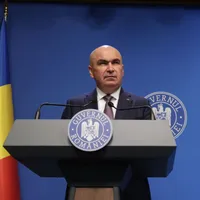 Premierul Ilie Bolojan, în conferinţă de presă - Foto: INQUAM PHOTOS/George Călin
