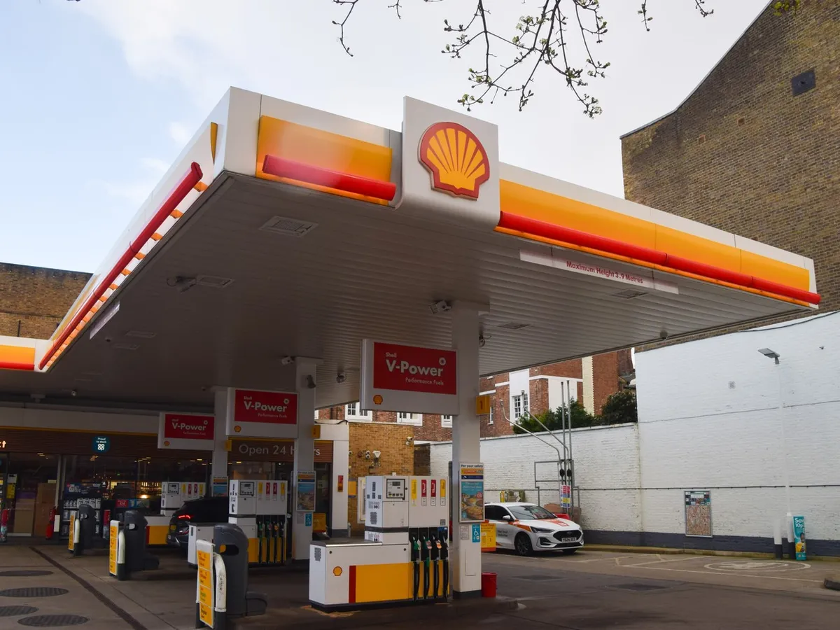 Directorul executiv al Shell prezice penurie de combustibil în Europa din aprilie - Foto: Profimedia Images