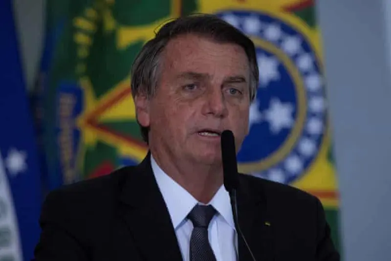 Starea lui Jair Bolsonaro se îmbunătăţeşte, dar el va mai sta câteva zile în spital / Guardian