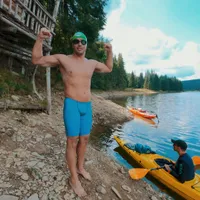 Înotătorul Paul Georgescu a traversat șase lacuri de peste 100 de km în șapte zile/FOTO: Facebook/PaulGeorgescu