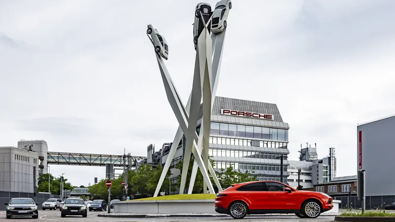 Doi dintre cei mai prestigioși constructori auto din Germania, în criză. Mii angajați, în pericol - Foto: Profimedia Images (Imagine cu rol ilustrativ)