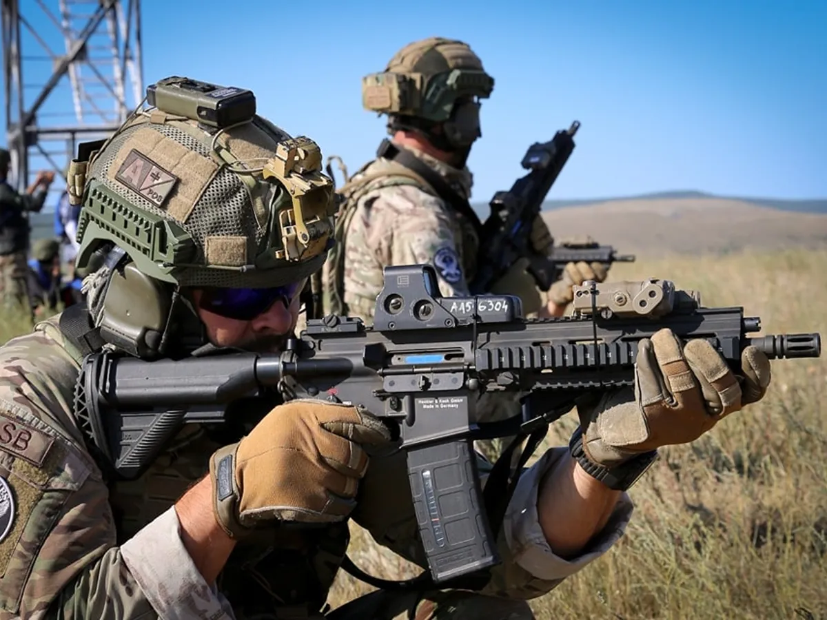 Analiza Strategică a Apărării. Vrem încă 12.000 militari, rachete hipersonice și AI, dar nu avem legi