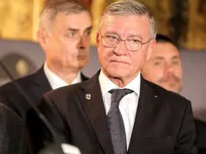Fostul finanțator din Liga 1, atac dezlănțuit și acuzații la adresa lui Mircea Sandu: ”Mârșav și laș! Mă executau că nu aveam conexiune cu arbitrajul, aveam voie cel mult pe locul 2”