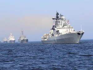 Rusia trimite nave de război în Marea Neagră /EUobserver