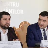 Simion a cheltuit milioane din bani publici în campanie. Banii au ajuns la amicul său Marius Lulea - Foto: INQUAM PHOTOS / Călin George