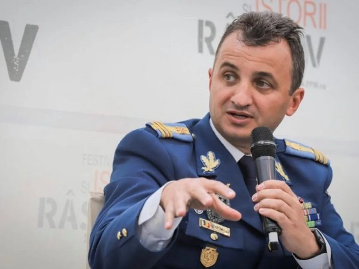 Colonelul Constantin Spînu, șeful Direcției informare și relații publice din Ministerul Apărării Naționale
