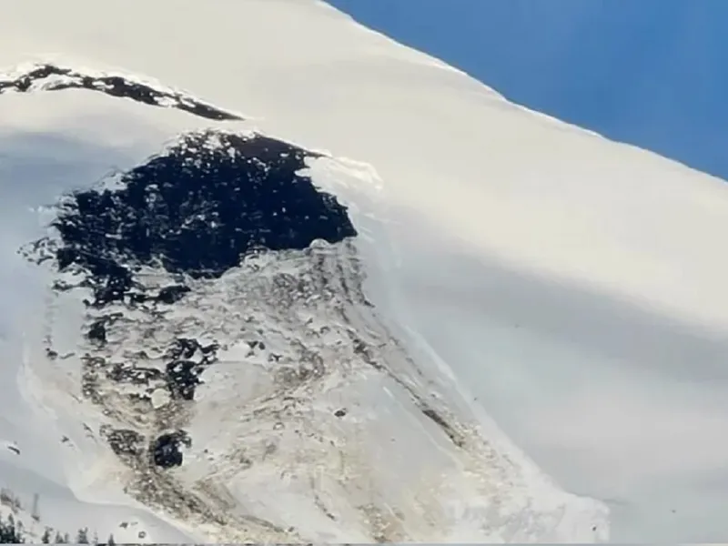 Avalanșă în Munții Rodnei Foto: Facebook/Salvamont Bistrița-Năsăud