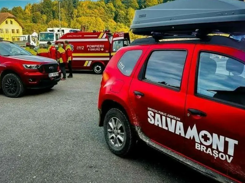 Intervenție rapidă a salvamontiștilor după ce o tânără s-a lovit la picior, în Bucegi. În ce stare e - Foto: Salvamont Brasov