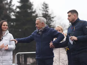 Anamaria gavrilă, Călin Georgescu , George Simion - Foto. INQUAM PHOTOS / Octav Ganea