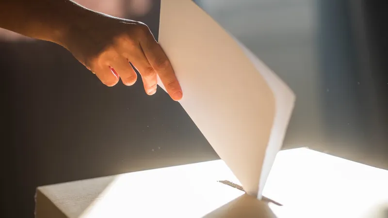 Cum vor vota românii din Diaspora în 2024? Modificarea a fost anunțată de AEP - Foto: Profimedia Images/ Imagine cu caracter ilustrativ