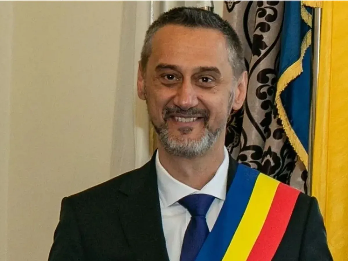Primarul liberal al Slatinei, Mario De Mezzo, afirmă că achiziții anterioare mandatului său sunt vizate de DNA
