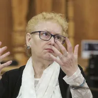 Avocatul Poporului, Renate Weber, lasă locul liber/ Foto: bzi.ro