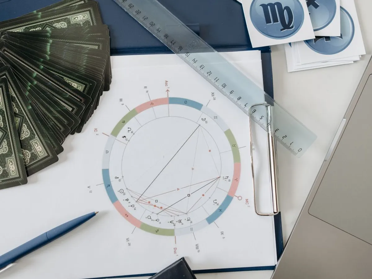 Hartă astrologică - Foto: Pexels (Imagine cu rol ilustrativ)