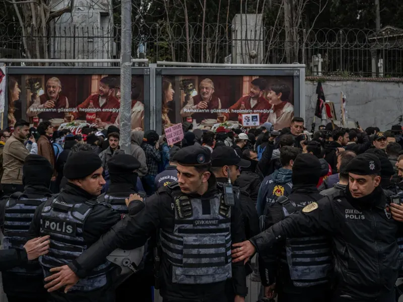 Reporter suedez, arestat la Istanbul și acuzat de terorism: „Nu am fost nici măcar acolo” - FOTO: Profimedia (imagine cu rol ilustrativ)