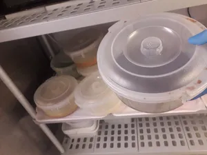 ANSVSA luat la „puricat” supermarketuri şi un hypermarket din Bucureşti. Amenzi de  340.000 de lei - FOTO: Facebook