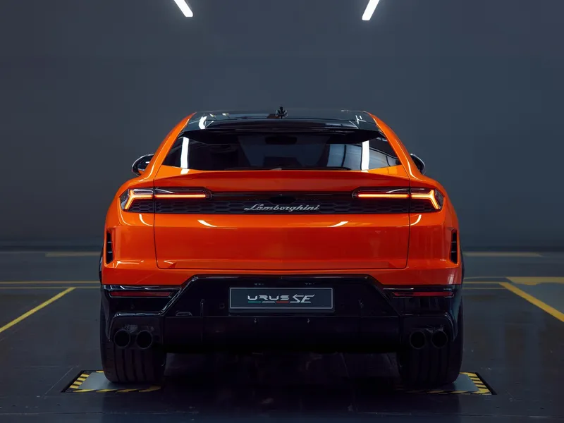 SUV-ul de performanță Lamborghini Urus, primul „taur” electrificat. Va fi doar plug-in hybrid - Foto: Lamborghini