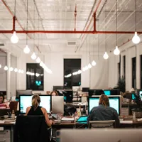 Calitatea aerului din birouri afectează capacitățile cognitive ale angajaților (studiu)/FOTO: Unsplash