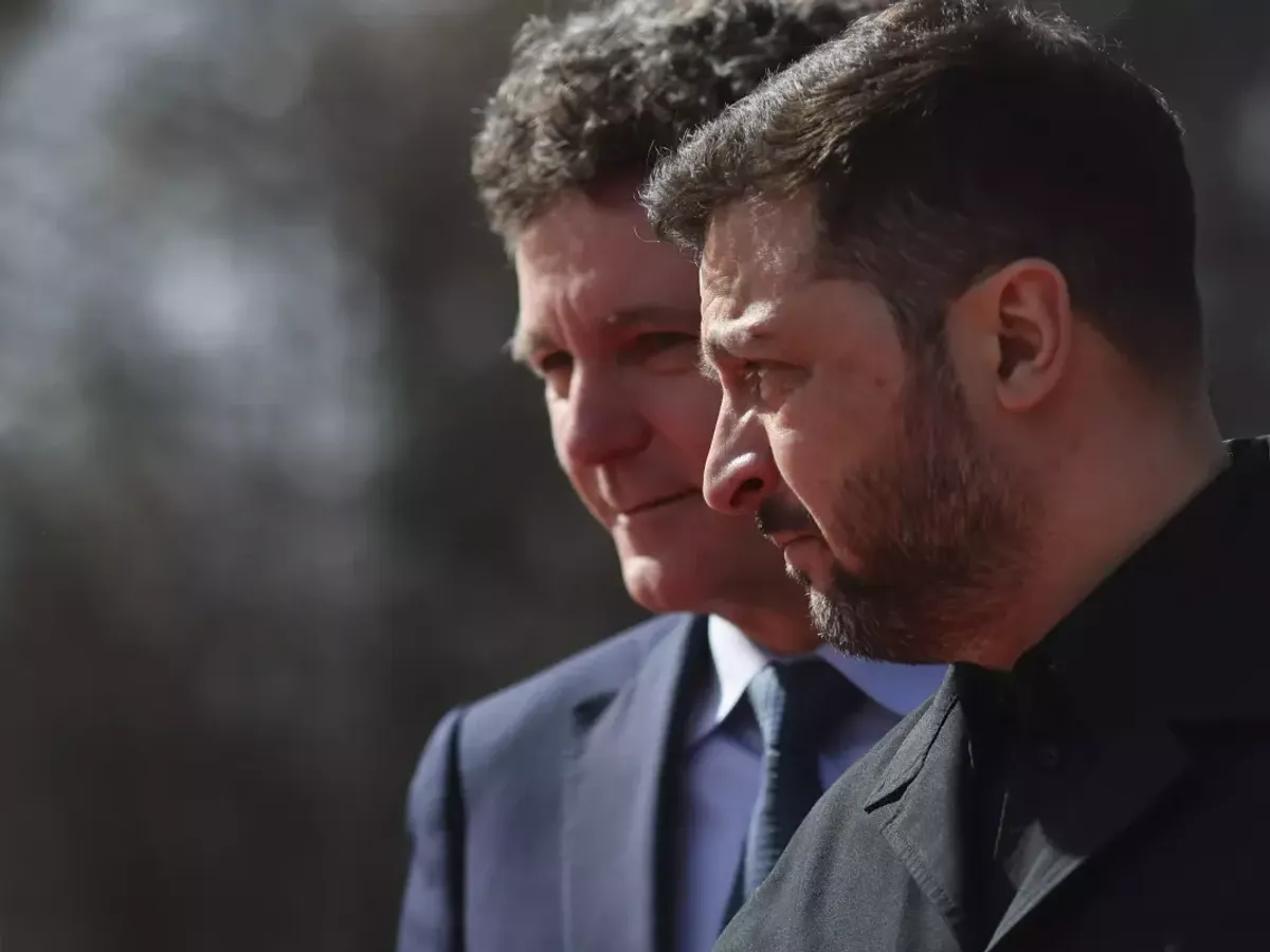 Zelenski: „Iranul a oferit Rusiei sute de mii de obuze și drone”, în timpul vizitei la București