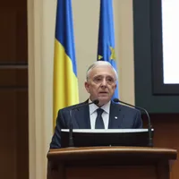 Guvernatorul BNR: „Noi nu vedem recesiune. Riscul a fost pentru trimestrul întâi” - Foto: INQUAM Photos/ George Călin