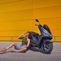 Piața moto a explodat în România. Șoferii au dat năvală la scutere. TOP 3: Honda, Yamaha, BMW - Foto: Honda - Imagine cu rol ilustrativ