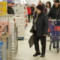 Ce alimente se scumpesc în 2024? Lista bunurilor și serviciilor care vor avea prețuri mai mari - Foto: INQUAM Photos/ George Călin