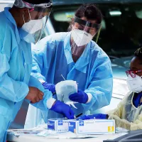 O nouă variantă a SARS-CoV-2, detectată în sudul Californiei/FOTO: Getty