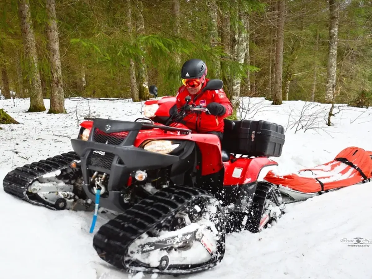 Misiune de salvare a salvamontiștilor în condiții extreme, în Munții Maramureșului. 30 ore de căutări