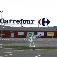 Șef de supermarket, acuzat de delapidare. Fura cu remorca/FOTO: ziaruldeiasi.ro