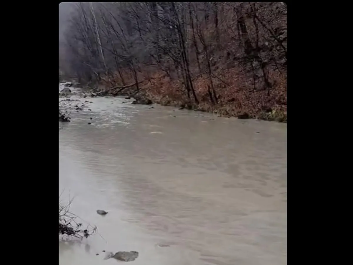 VIDEO Situație critică, la Barajul Paltinul! Apele Române recomandă „Stare de urgență”. Ce se întâmplă?