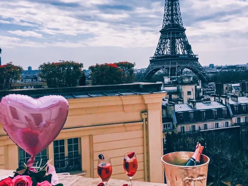 Valentine’s Day la Paris. / Foto: weheartit.com